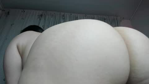 Snapshot of venus_naughty_1 chatting on 05-07-26, 01:22 Sofi online show from 05-07-26, 01:22