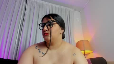 Snapshot of venus_naughty_1 chatting on 07-08-26, 12:37 Sofi online show from 07-08-26, 12:37