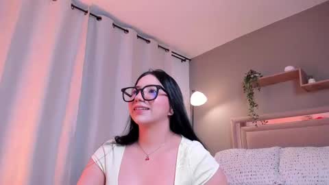 venus_reid online show from 09-18-25, 04:47