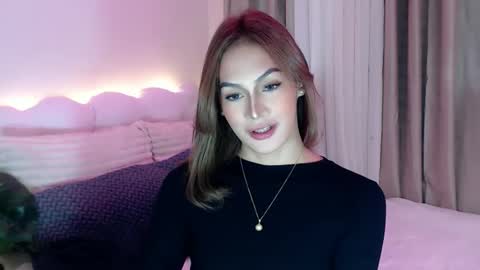 Venus Sunrise Bombshell online show from 03-22-26, 07:17