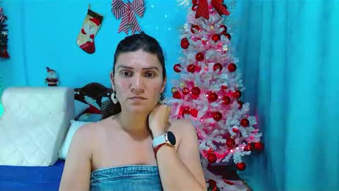 Snapshot of venus_swet chatting on 12-30-24, 01:15 Catalina online show from 12-30-24, 01:15