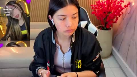 Venus  online show from 04-16-26, 12:50