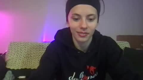 Snapshot of venustheflytrap chatting on 11-14-25, 09:19 venustheflytrap online show from 11-14-25, 09:19