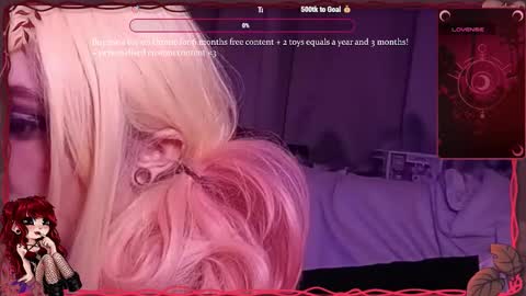 Snapshot of venustrappedflies chatting on 11-09-25, 11:47 Venus 3 online show from 11-09-25, 11:47