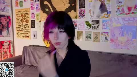 Snapshot of veolatownson chatting on 05-30-26, 08:06 Erica online show from 05-30-26, 08:06