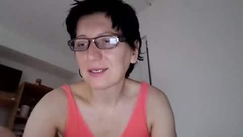 Vera online show from 10-09-25, 05:16