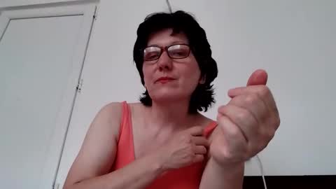 Snapshot of vera_elle chatting on 06-07-26, 01:37 Vera online show from 06-07-26, 01:37