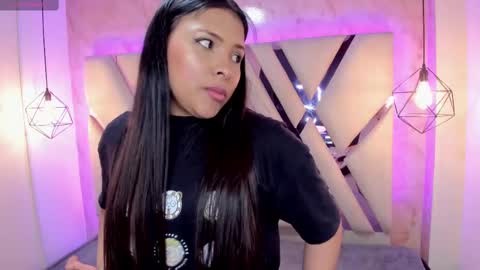 Domelipa  online show from 12-06-24, 01:18