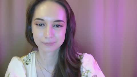 Una online show from 10-26-25, 01:39