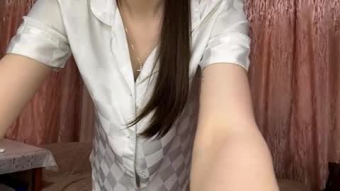 Ayla online show from 04-21-26, 12:22