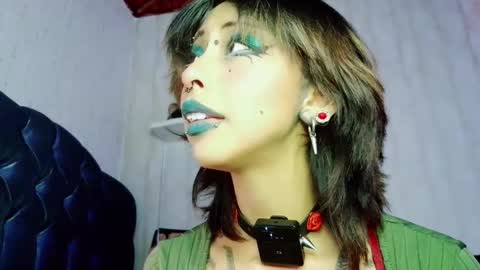 Snapshot of verhona_vlad chatting on 03-10-25, 06:12 verhona_vlad online show from 03-10-25, 06:12