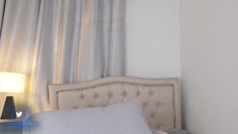 Snapshot of vero_cam chatting on 12-16-24, 03:08 vero_cam online show from 12-16-24, 03:08