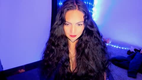 Snapshot of vero_jhonson chatting on 12-18-24, 05:04  karolina online show from 12-18-24, 05:04