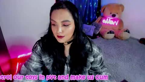 Snapshot of vero_jhonson chatting on 09-27-25, 05:34  karolina online show from 09-27-25, 05:34