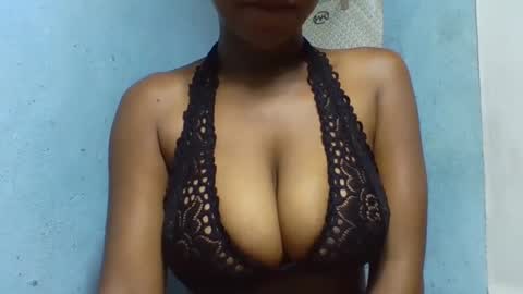 verolla31 online show from 02-25-25, 02:25