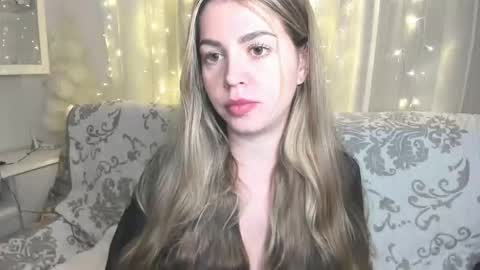 Lolitalolz online show from 02-09-26, 07:40