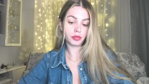 Lolitalolz online show from 02-14-26, 07:21