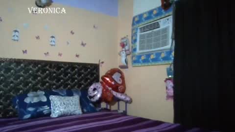 Snapshot of veronica20122 chatting on 12-02-24, 04:31 Vernica20122 online show from 12-02-24, 04:31