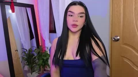 veronica_118 online show from 07-28-26, 03:57