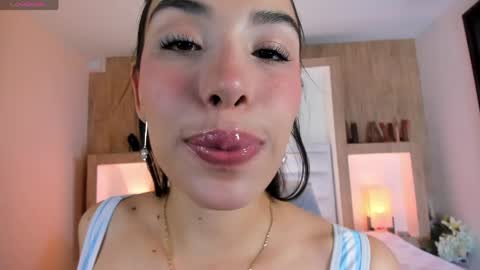 Johovanna online show from 03-28-26, 02:49