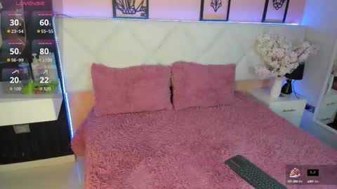 veronica_hill_ online show from 09-12-25, 03:39