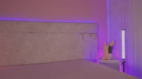 Snapshot of veronicamartin_ chatting on 05-02-26, 10:15 Vero online show from 05-02-26, 10:15