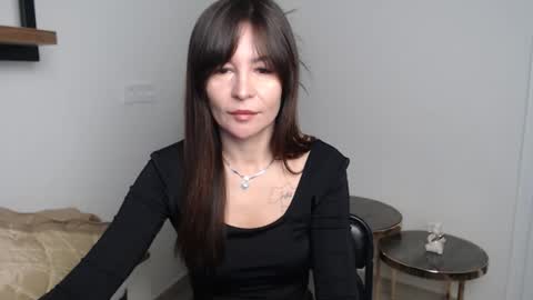 veronik_shy online show from 11-25-25, 07:52