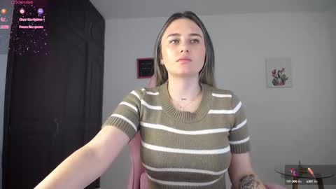 Snapshot of veronika__winslow_ chatting on 09-21-25, 05:20 Vero online show from 09-21-25, 05:20