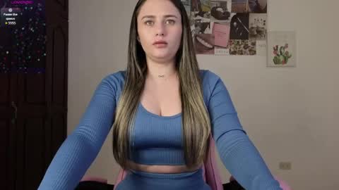 Snapshot of veronika__winslow_ chatting on 06-06-26, 05:56 Vero online show from 06-06-26, 05:56