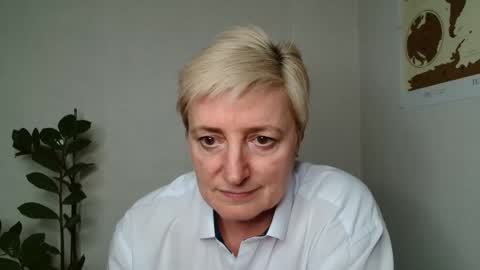 Snapshot of verony_ chatting on 03-07-25, 05:38 verony_ online show from 03-07-25, 05:38