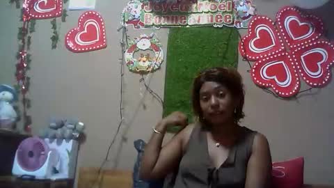 verronique1511 online show from 12-16-25, 04:17