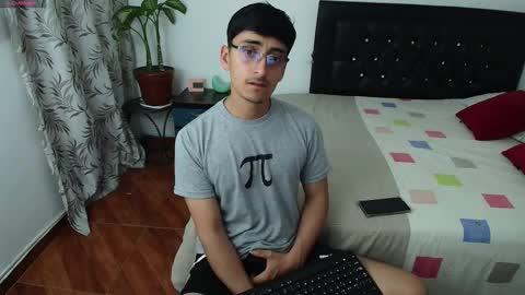 versatileguuy online show from 09-17-25, 02:02