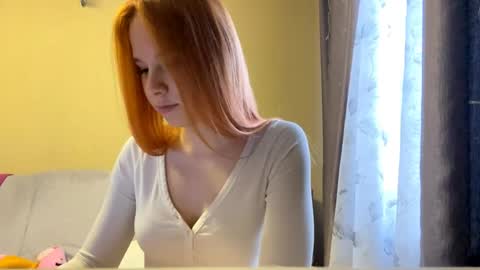 Snapshot of vertiegartrell chatting on 05-21-26, 11:39 Lina online show from 05-21-26, 11:39