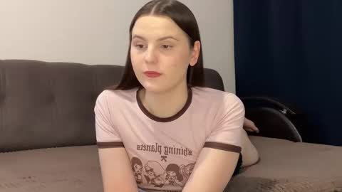 Karina followed me bb online show from 11-28-25, 09:23