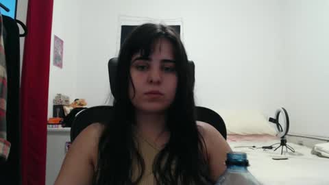 Snapshot of veruca99 chatting on 02-15-26, 09:55 veruca99 online show from 02-15-26, 09:55
