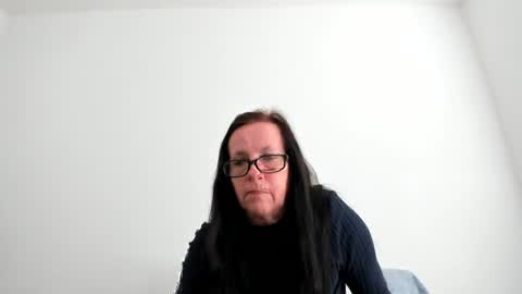 verysassypeachgoddess online show from 01-11-26, 03:50