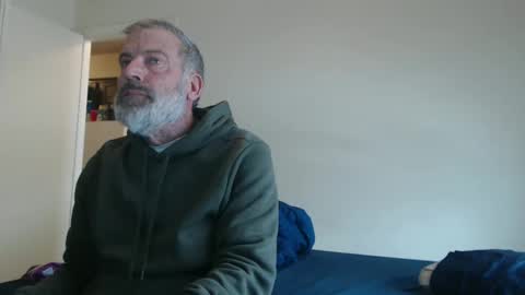 Snapshot of veryveryhairmanindenver chatting on 02-15-25, 09:37 hairy man online show from 02-15-25, 09:37