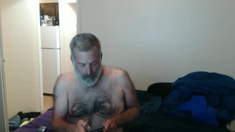 Snapshot of veryveryhairmanindenver chatting on 10-21-25, 12:00 hairy man online show from 10-21-25, 12:00