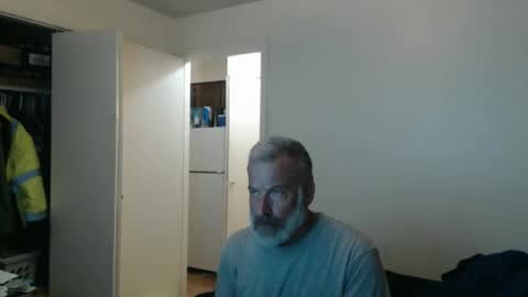 hairy man online show from 01-07-26, 12:57