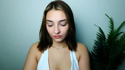 Ana online show from 11-29-25, 08:23