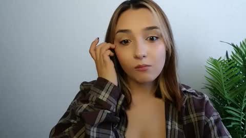 Ana online show from 03-22-26, 11:02