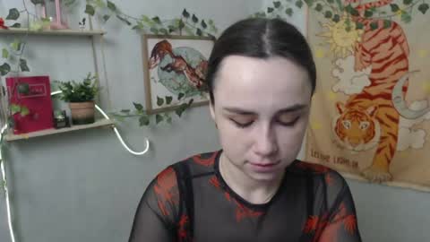 veryveryvery_shy online show from 04-23-26, 06:03