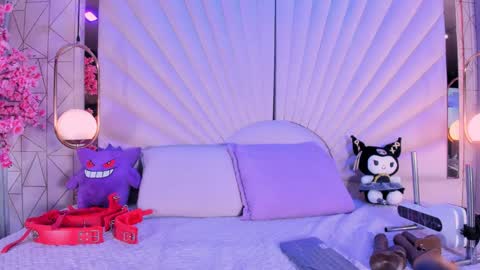 Vesper Velvet  online show from 04-21-26, 05:03