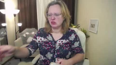 vestawoody online show from 11-17-25, 07:03