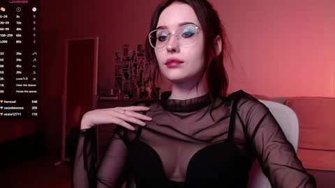 Snapshot of vetta_dey chatting on 02-01-25, 11:48 Iva  online show from 02-01-25, 11:48