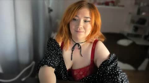 Snapshot of vi__vixen chatting on 05-29-26, 02:26 Vi Vixen online show from 05-29-26, 02:26