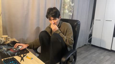 vialeras online show from 11-22-25, 03:05