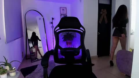 Vianca Cruz online show from 04-24-26, 01:24