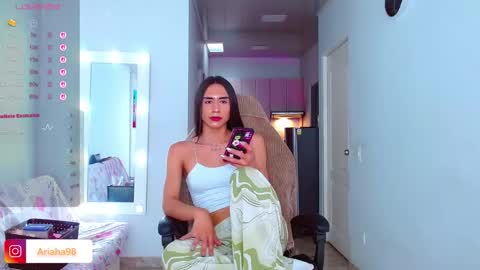 Ariana  online show from 11-15-25, 05:31