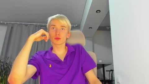 vibemygirl online show from 11-10-25, 05:01